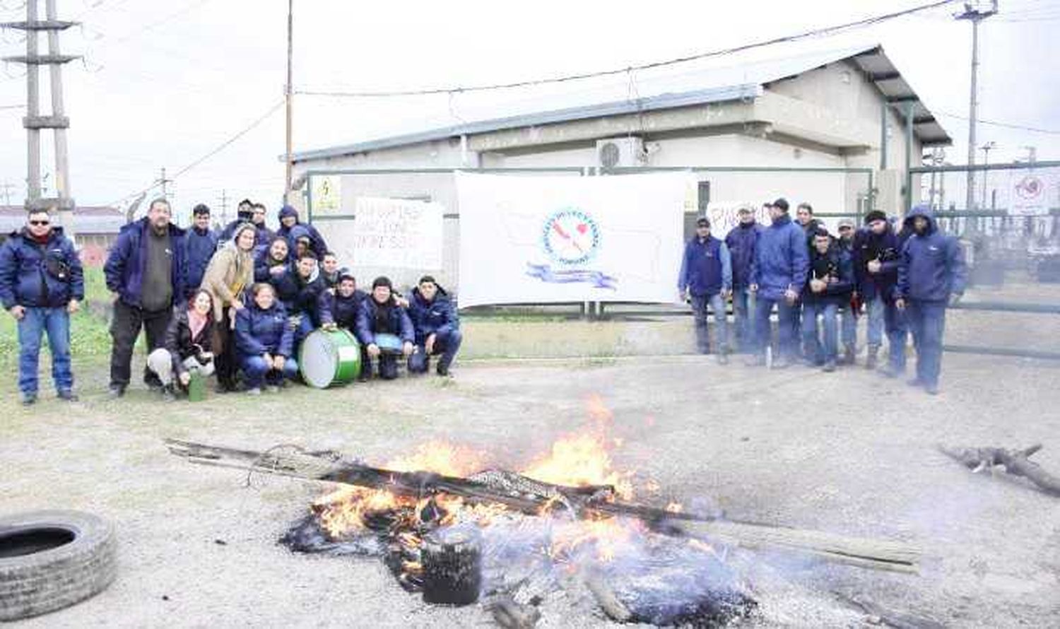 Trabajadores de TRANSNEA endurecen 
los reclamos y preocupa a REFSA