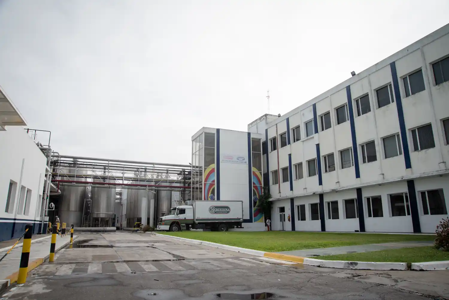 Almirante Brown: Danone efectúa 2100 controles diarios para asegurar la calidad de sus productos