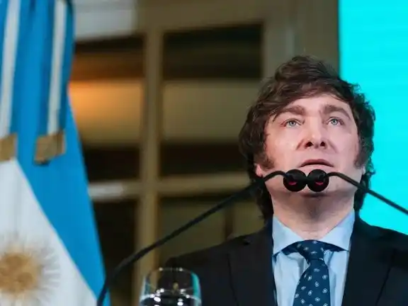 Javier Milei firmó el veto a la ley de distribución de ATN y lo envió al Senado