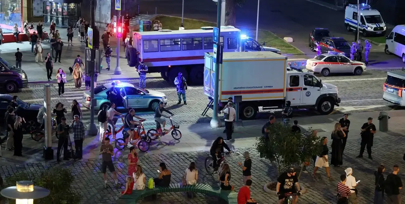 La explosión provocada por un artefacto explosivo improvisado Créditos: REUTERS/Anastasia Barashkova