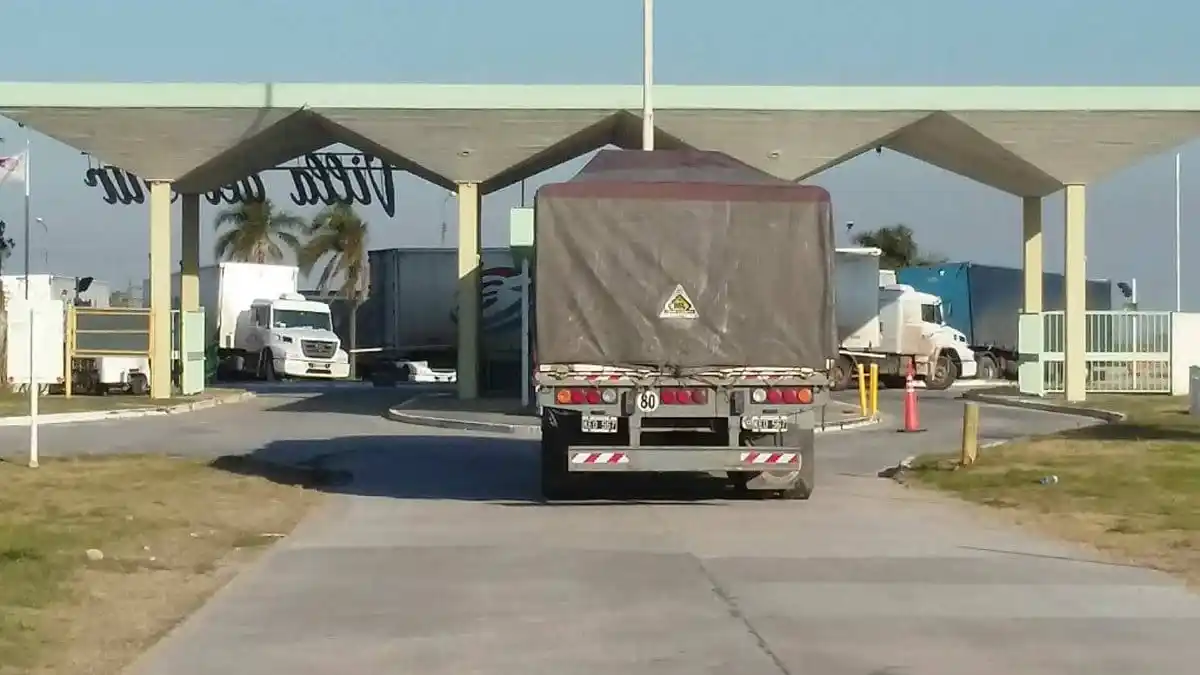 Aseguran que Villavicencio y Villa del Sur podrían ser adquiridas por empresa líder chilena