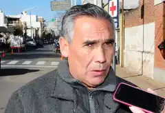 Graves inconvenientes plantean los vecinos  por los desvíos  por el corte en la 226