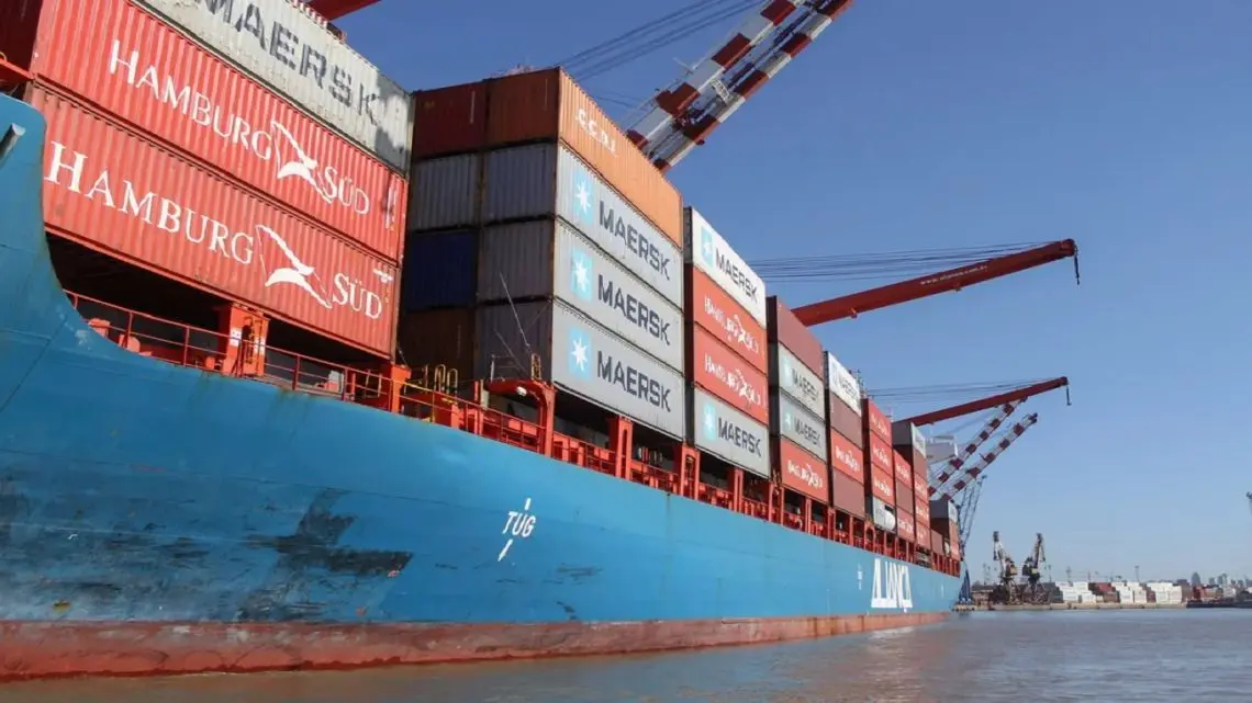 Las exportaciones argentinas alcanzan un récord histórico y consolidan el superávit comercial