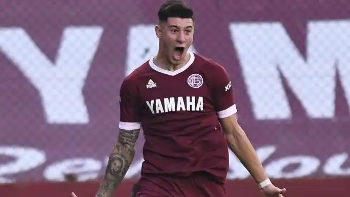 Avellaneda: Secuestro exprés al futbolista de Lanús Lautaro Valenti