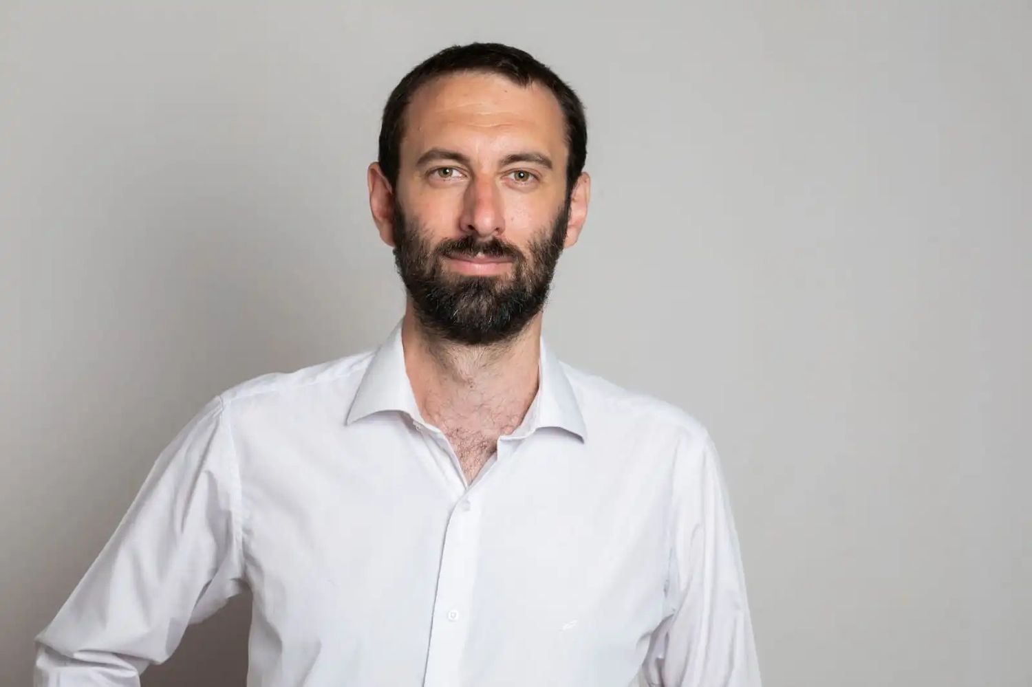 Damián Selci le ganó la interna de UxP al actual intendente.