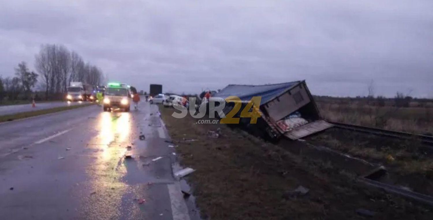 Al menos tres muertos en múltiple choque en Complejo Zárate-Brazo Largo