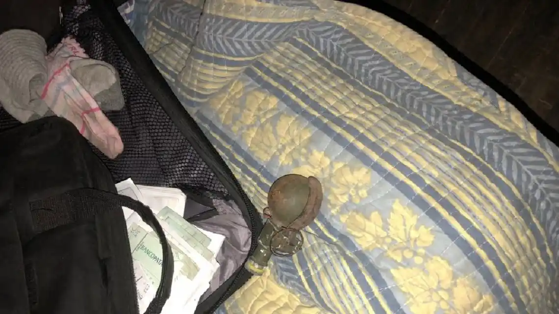 Lanús: Amenazaba a su mujer con "hacerla volar" y le encontraron una granada en la casa