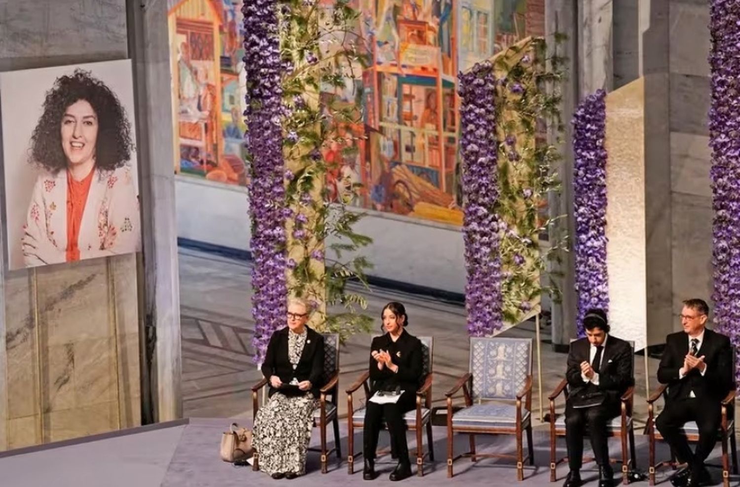 La activista iraní Narges Mohammadi “recibió” desde la cárcel el Nobel de la Paz