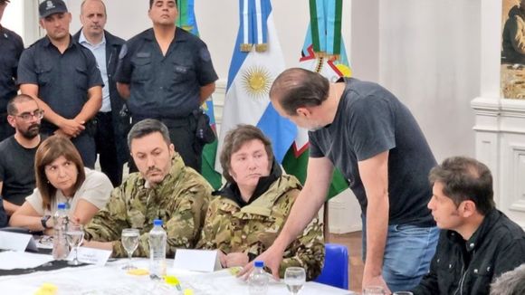 Milei vetó la ley que creaba un fondo de $200.000 millones para la reconstrucción de Bahía Blanca