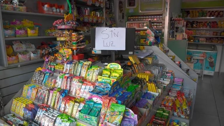 Más de 100 mil usuarios sin luz en el AMBA: Municipios de la Primera y la Tercera entre los más afectados