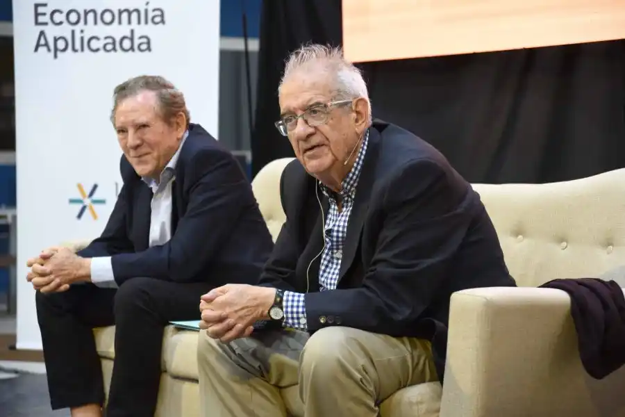 “La resignación es la actitud más antidemocrática que existe”