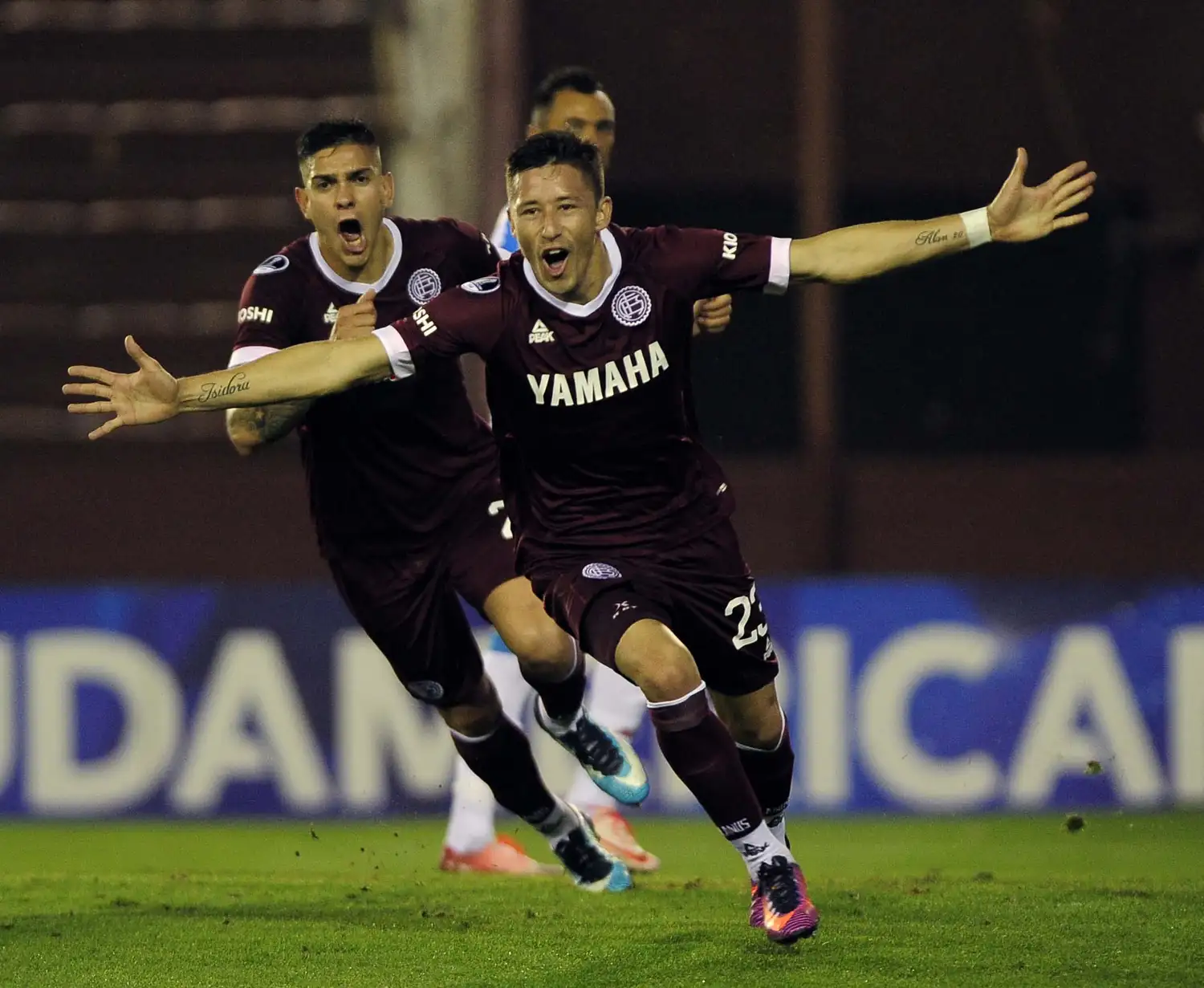 Lanús sacó ventaja de cara a la revancha en Barranquilla