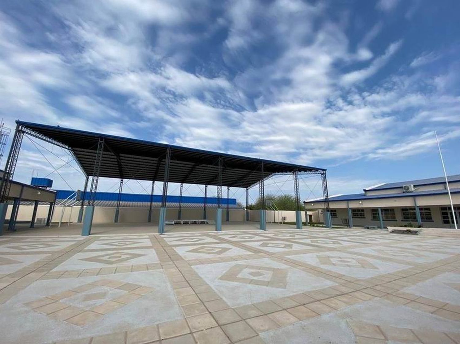 Todo listo en Ingeniero Juárez y Las
Lomitas para la inauguración de obras