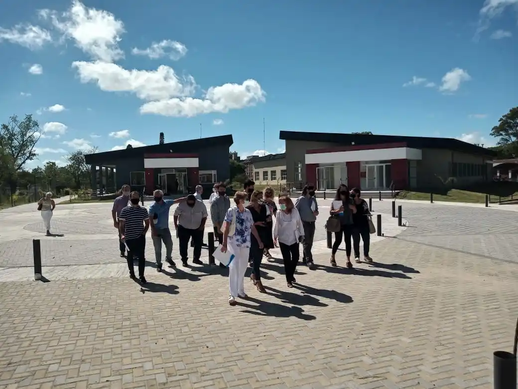 La UNER solicitó a los concejales un terreno para la construcción del Hospital Veterinario