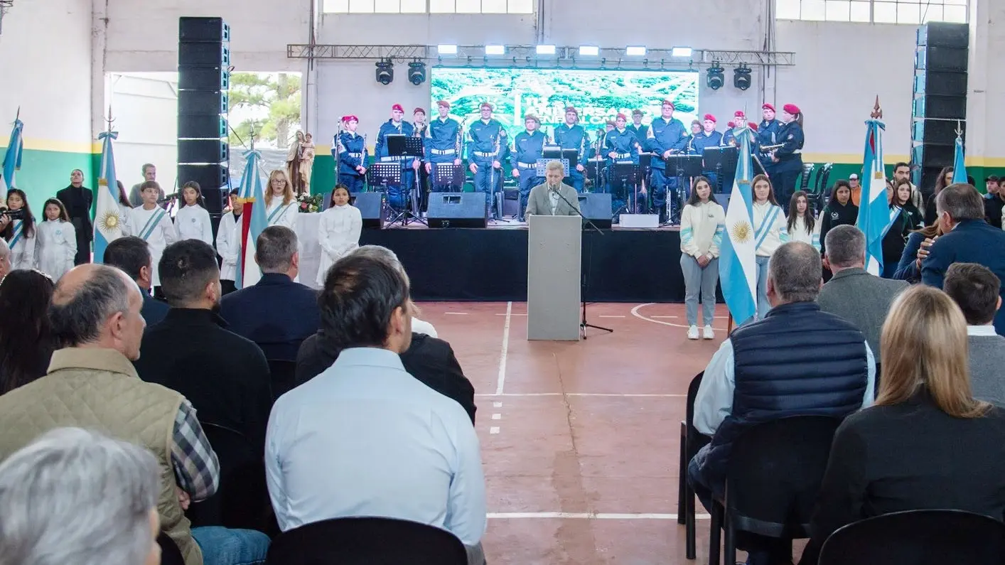 Frigerio participó de los festejos por el aniversario de General Campos e inauguró un nuevo jardín maternal