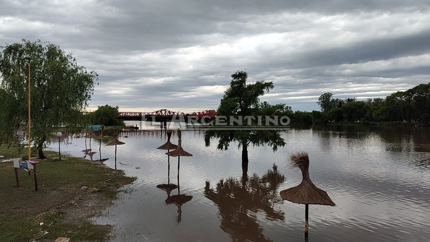 La lluvia hizo una pausa, pero cómo sigue el clima en Gualeguaychú