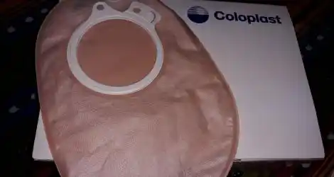 Regala bolsas de colostomía e ileostomia