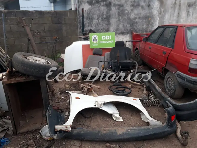 Golpe a un desarmadero clandestino de vehículos