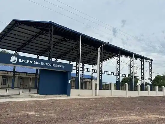 Insfrán inaugurará refacciones y nuevos edificios escolares