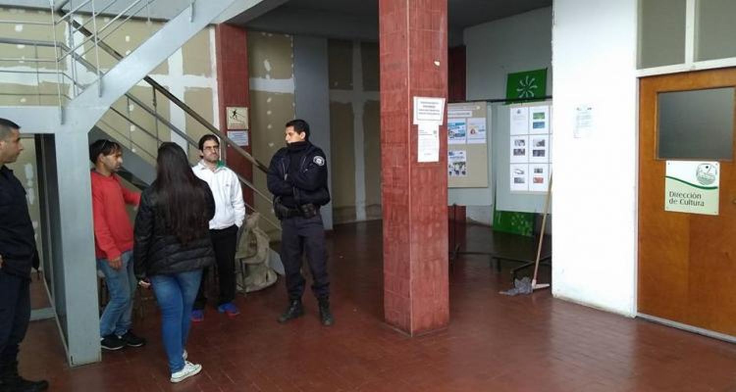 Robaron en la Dirección de Cultura