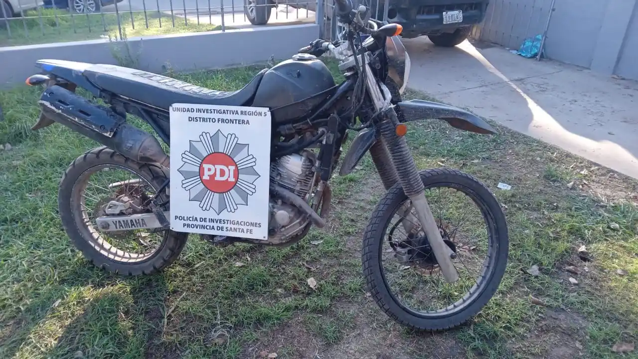 Robaron una Yamaha XTZ 250cc en un pueblito de la región y apareció toda desarmada en Frontera