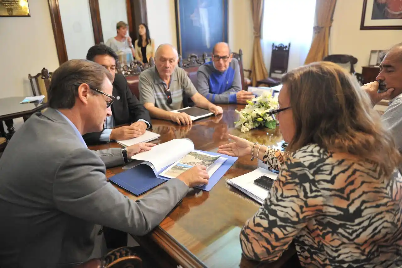 En Diamante gestionan para que este año se concrete la reparación de prácticamente el total de las cañerías de la ciudad