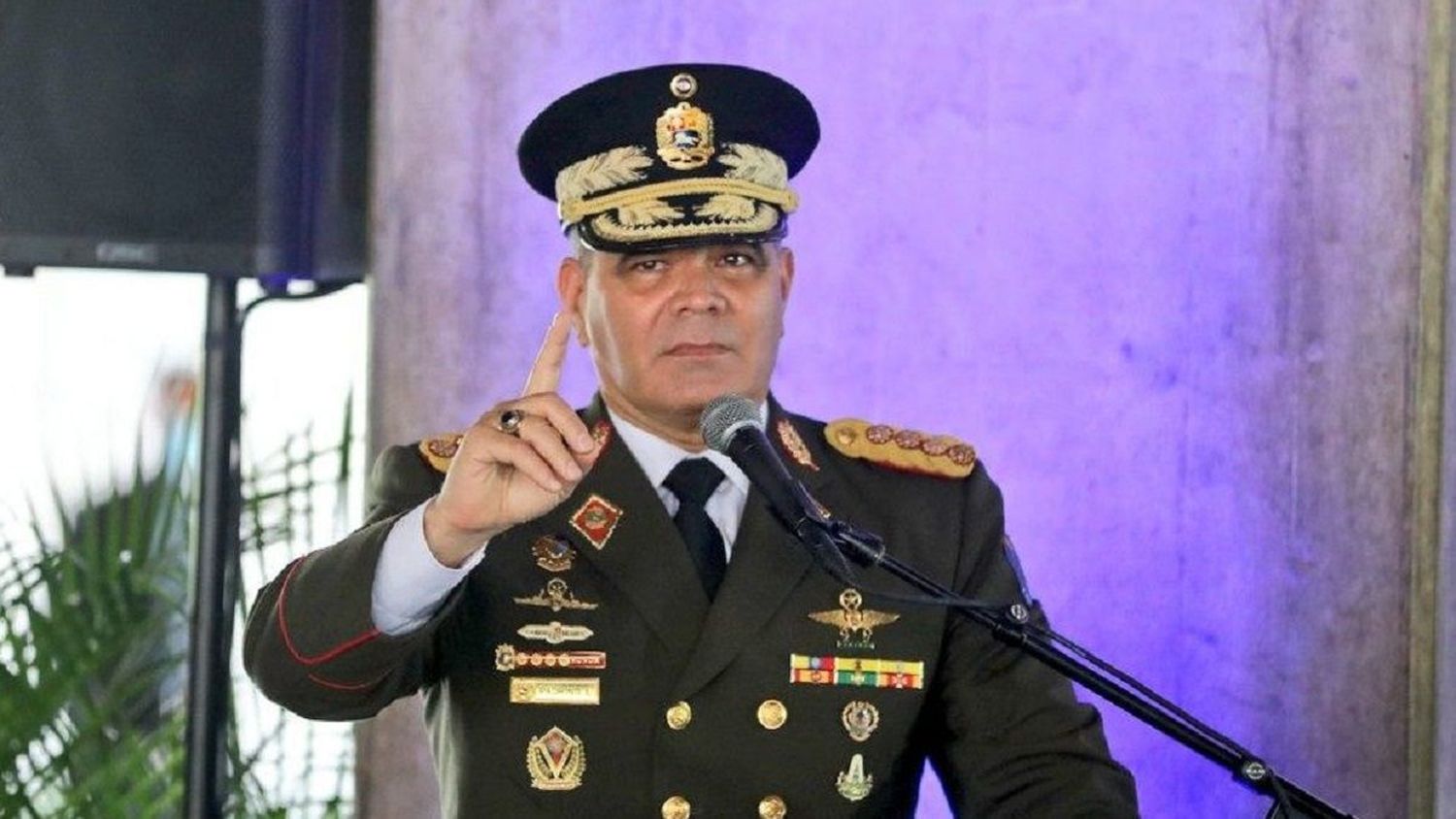 ¡»IRRESPONSABLE»! Padrino López fustiga al presidente de Guyana y le acusa de «guerrerista»