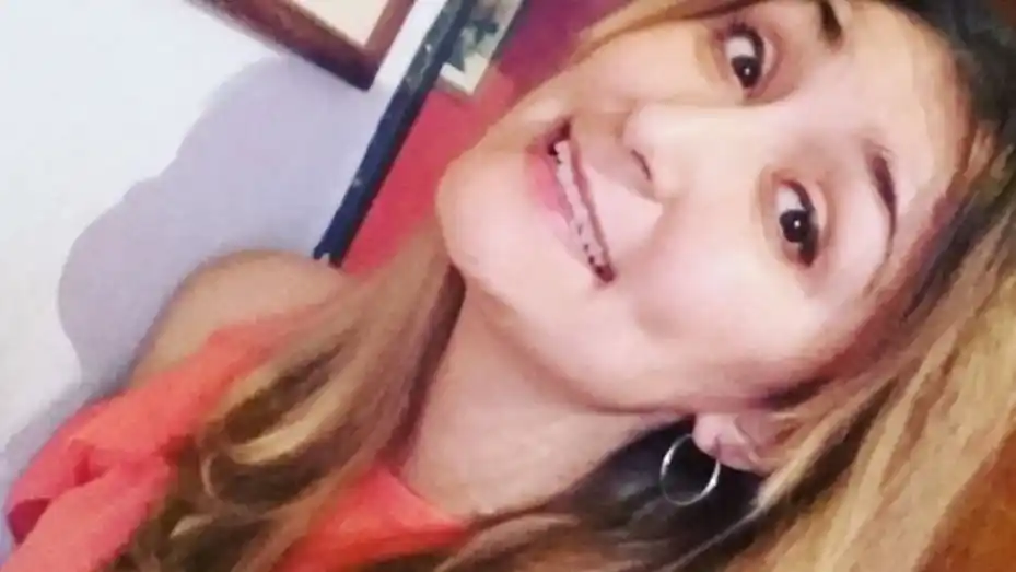 Una joven de 24 años fue al hospital, le dijeron que "vuelva solo si tenía coronavirus" y murió