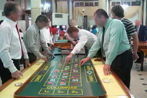 Investigan a empleado del Casino de Concepción del Uruguay por presunta estafa