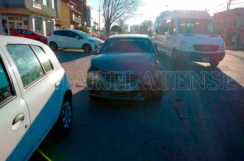 Desde temprano: corte parcial en Edison por un choque automovilístico