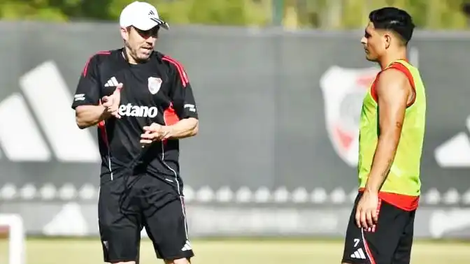 Coudet espera por Quintero para definir su primer equipo en River