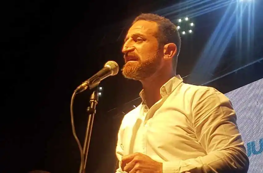 Finalmente, Sukerman reconoció la victoria de Javkin