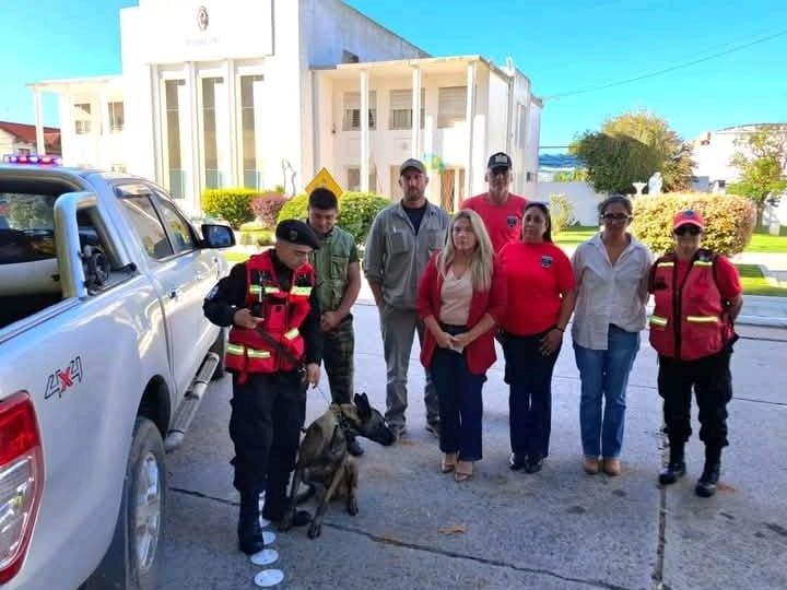 Los brigadistas de Gualeguay arribaron a General Alvear para coordinar e iniciar la tarea.