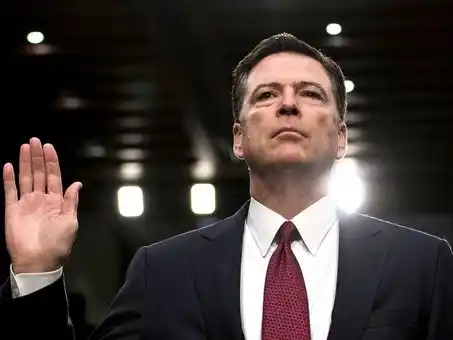 Exdirector del FBI comparece ante la justicia de EE. UU. y se declara NO CULPABLE