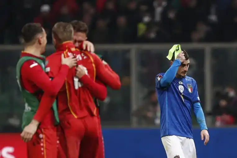 Macedonia del Norte le ganó a Italia el Repechaje y lo dejó afuera del Mundial