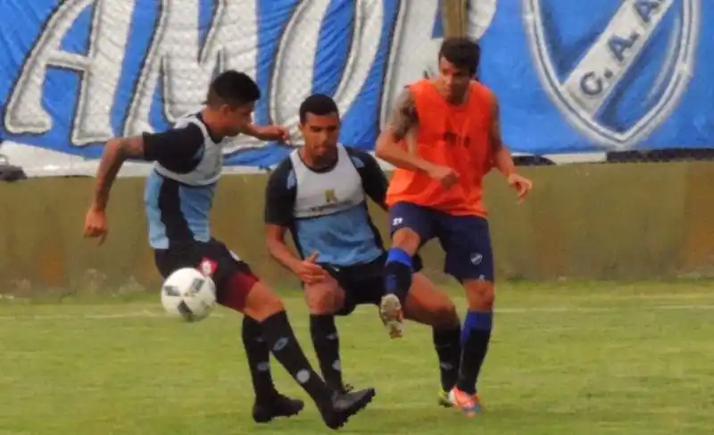 Gran triunfo amistoso de Alvarado