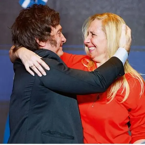 Javier Milei y su hermana y secretaria general de la presidencia, Karina Milei