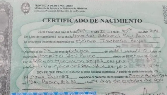 Certificado de nacimiento encontrado