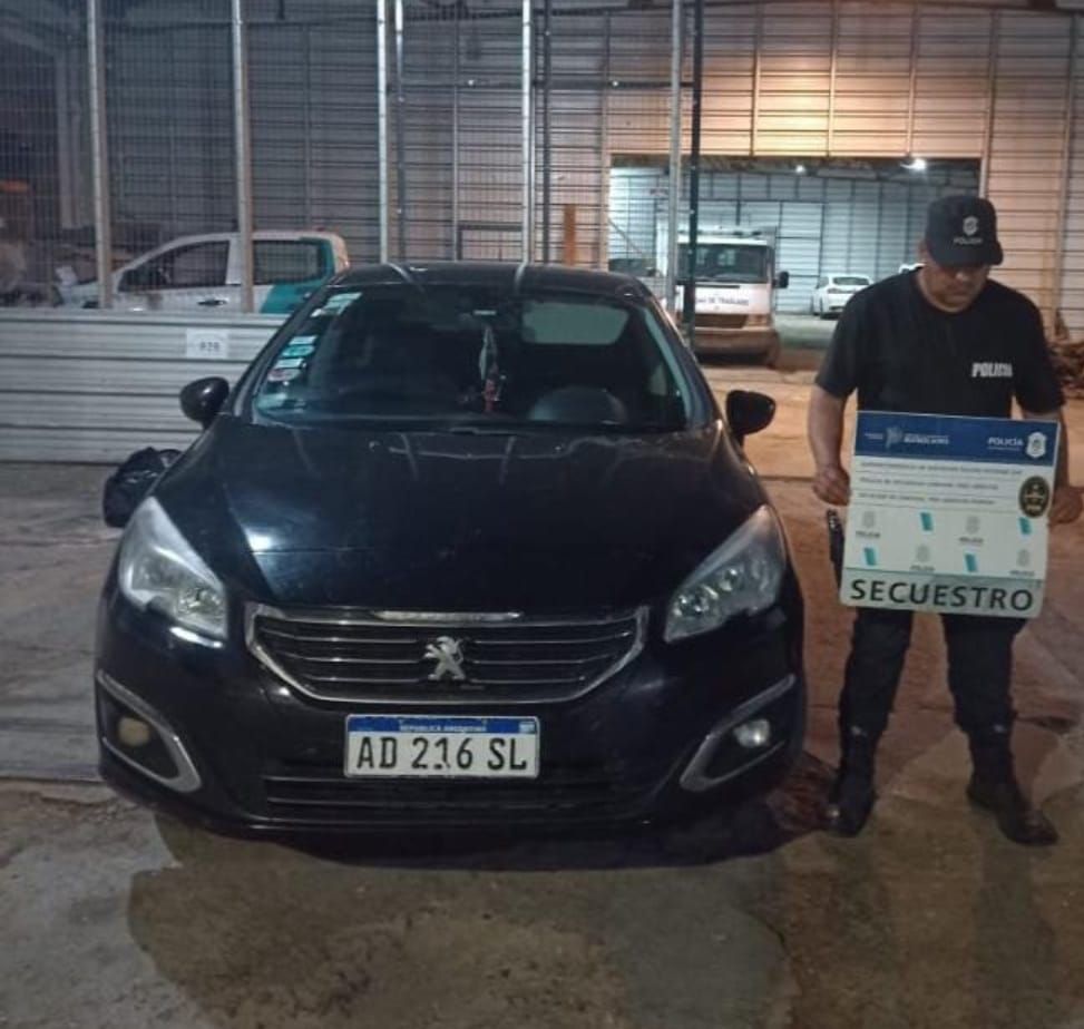 Secuestraron un auto y mercadería para “venta ambulante” tras alcoholemia positiva