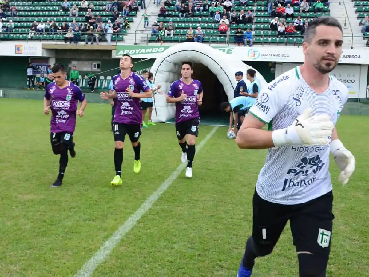 Portigliatti firmó y sigue en Sportivo