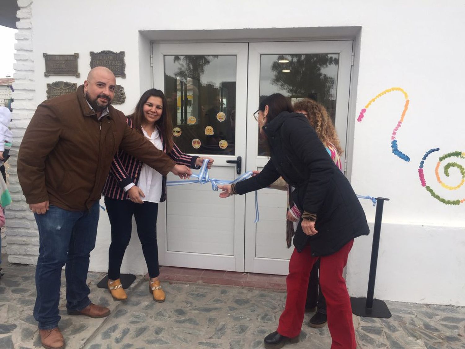 El Municipio inauguró las obras de ampliación y remodelación de la Escuela y el Jardín de La Pastora