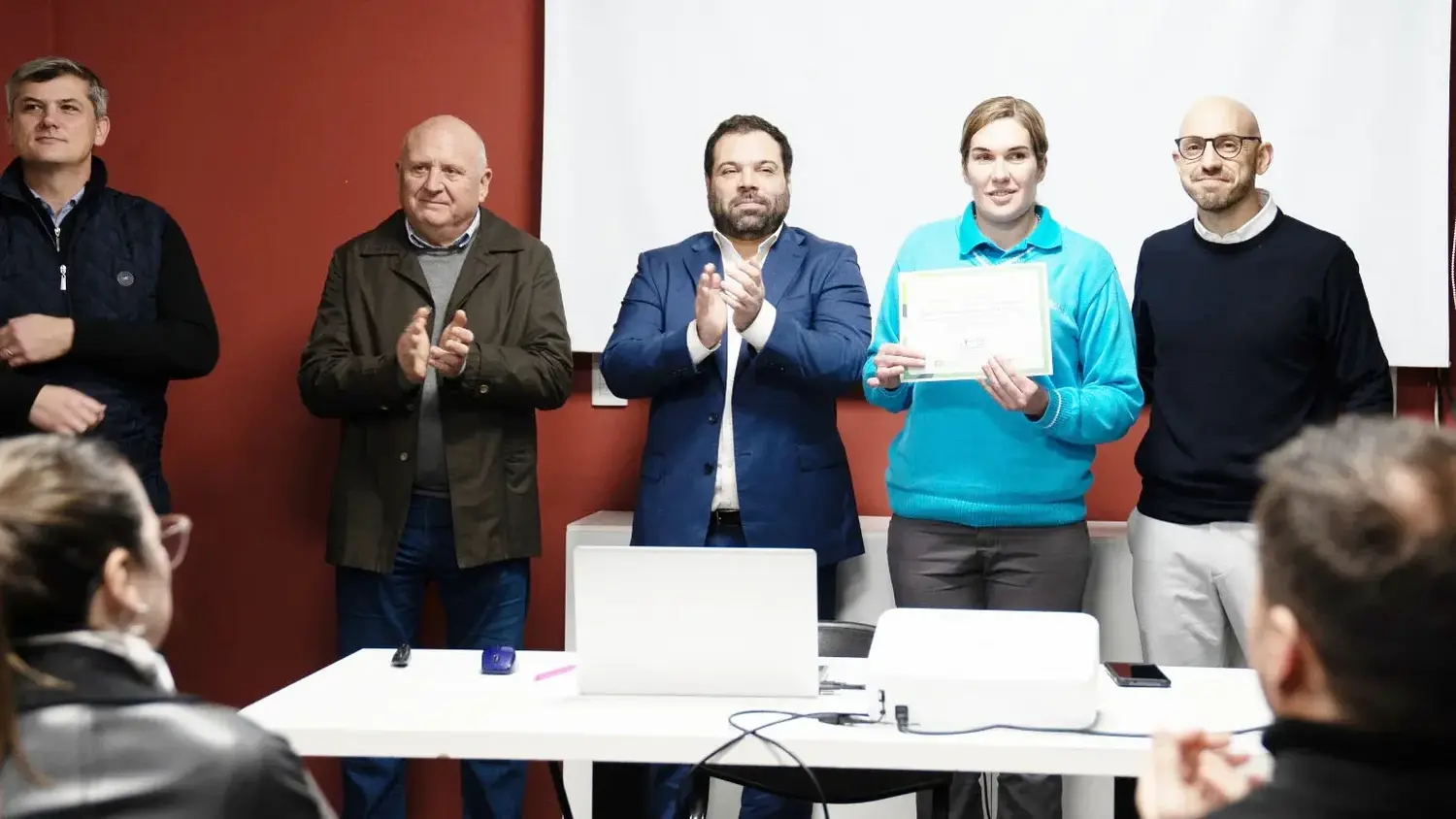 El gobierno formó a trabajadores de La Agrícola Regional como preventores de adicciones