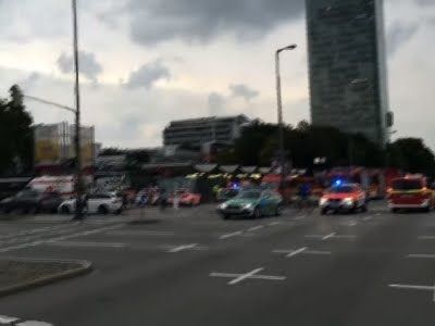 Tiroteo en un centro comercial de Múnich: reportan al menos 15 muertos