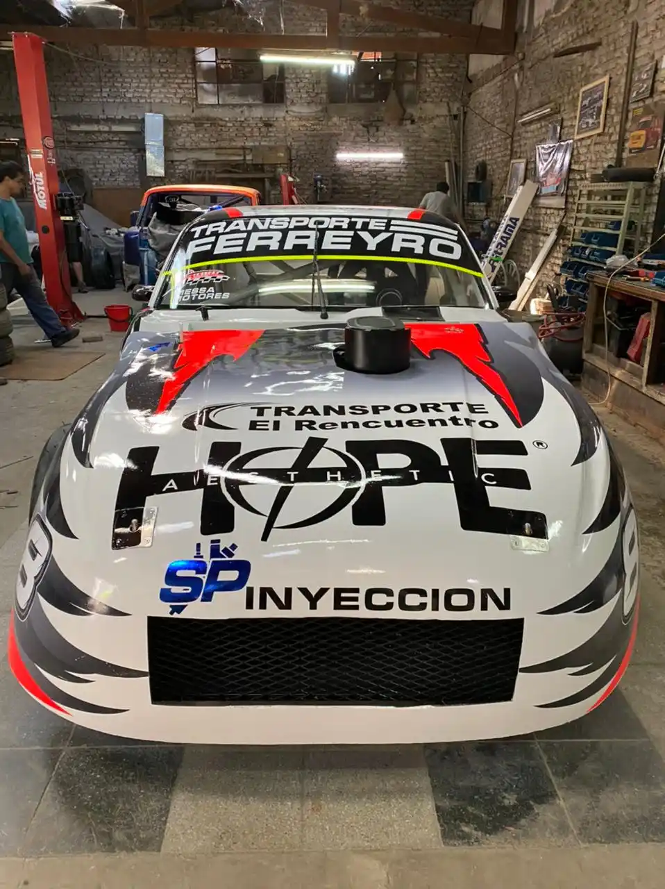 La flamante Chevy de Ferreyro