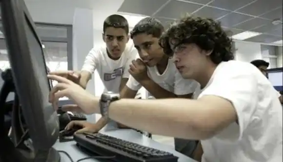 Llega el “Club de Empleo Joven”: un espacio para acompañar a las juventudes en sus primeros pasos laborales