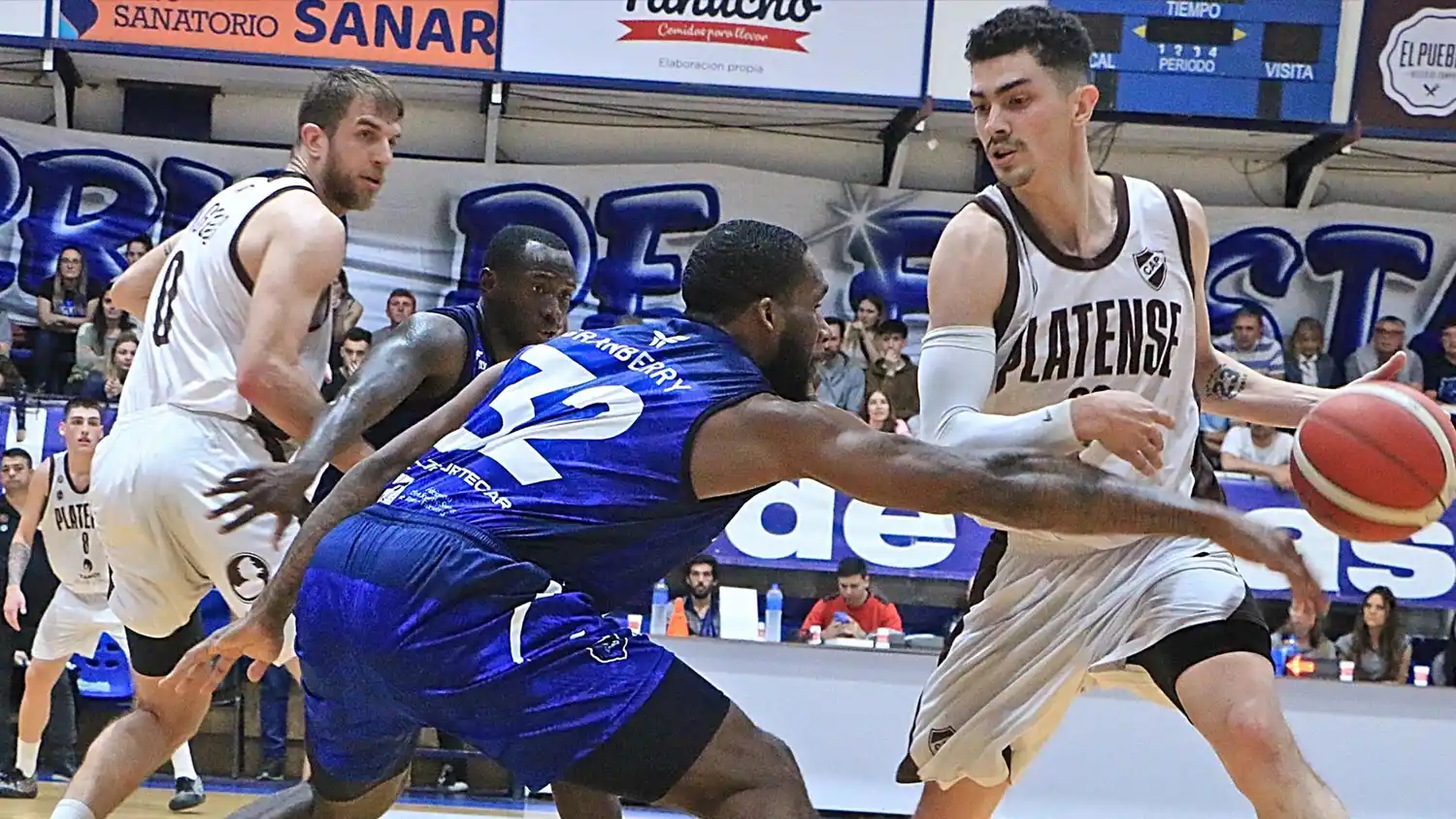 Flor, marcado por Granberry. (Foto de prensa de Argentino).