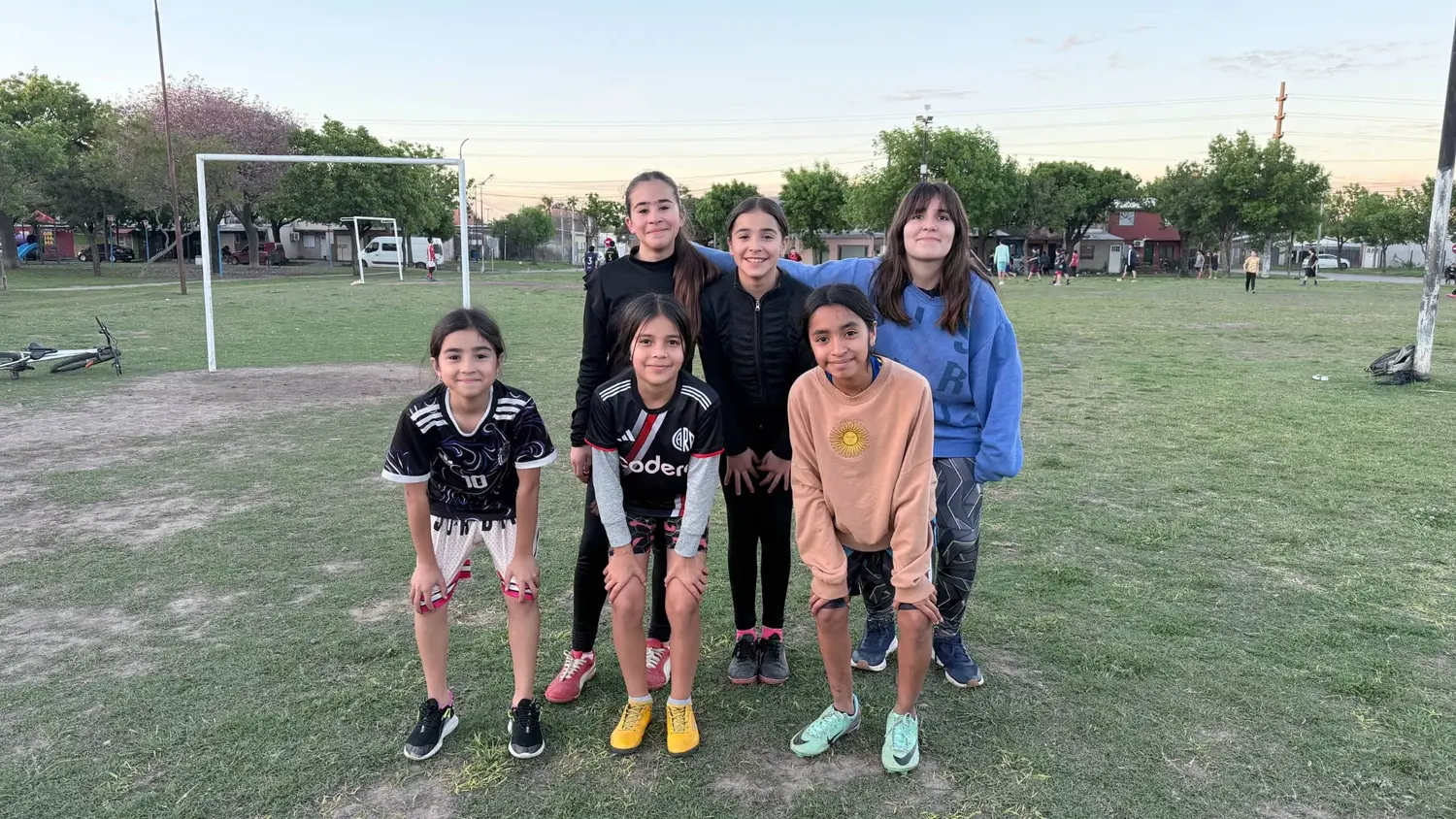 El compromiso social de la escuelita de fútbol del barrio Jardín: “Queremos que los chicos se sientan cómodos”