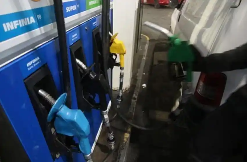 Nuevos aumentos: abril empieza con una suba en el combustible