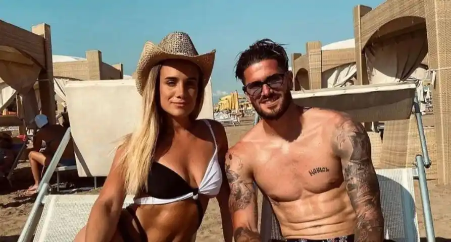 tini de paul camila holms - 1