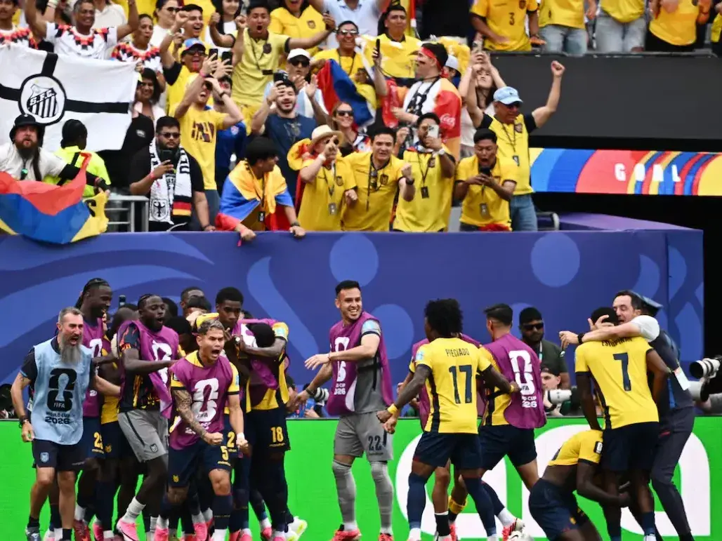 Ecuador dio el golpe ante Alemania y avanzó a los 16avos del Mundial